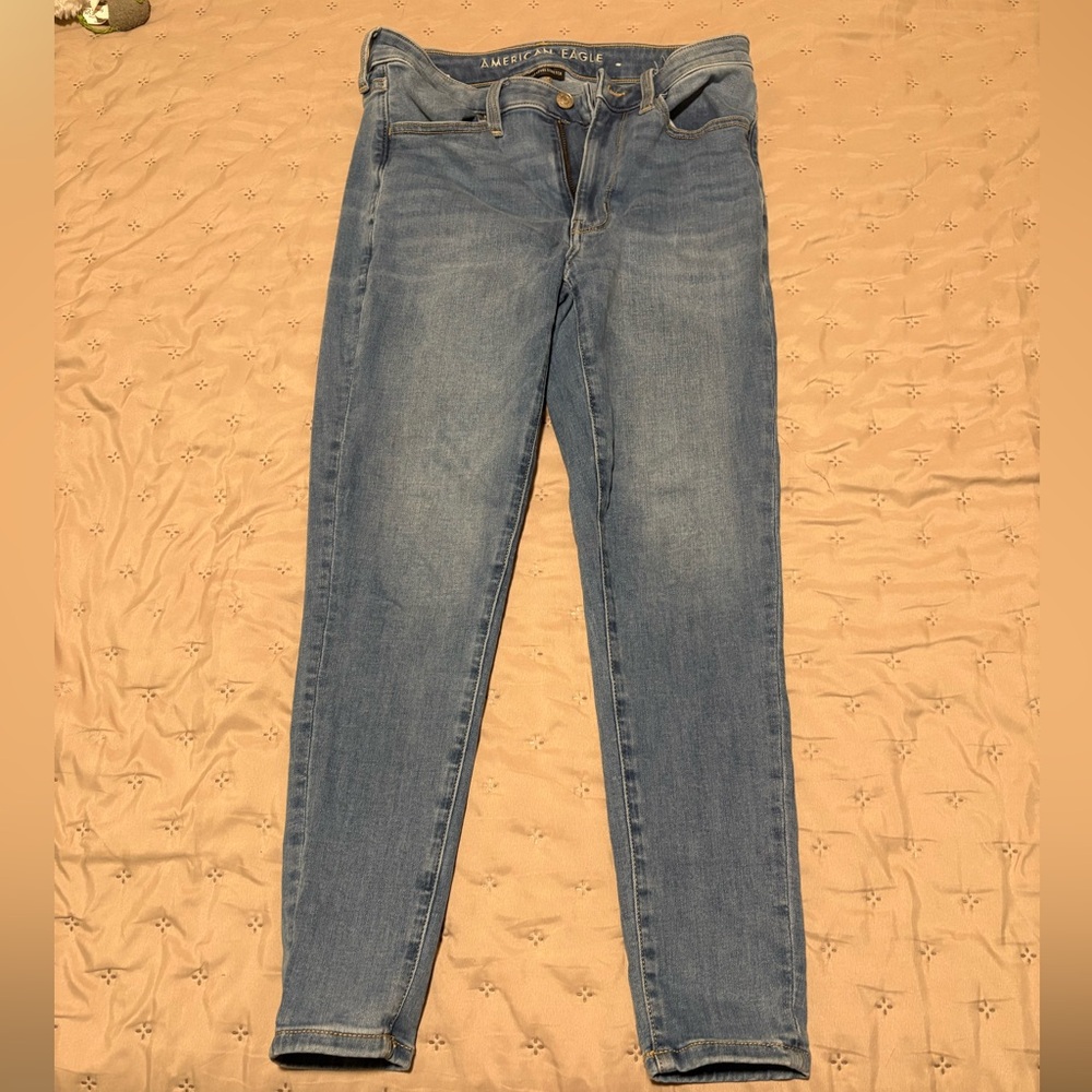American Eagle Outfitters Light Blue Skinny Jeans